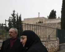 Imagen del Monasterio atacado (foto: La Razu00f3n).