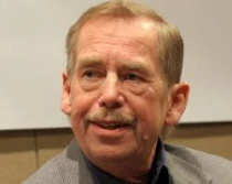 Vu00e1clav Havel: Intelectual catu00f3lico, dramaturgo y ex presidente checo. 