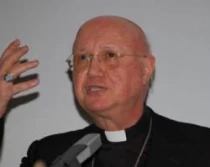 Mons. Claudio Maru00eda Celli, presidente del Pontificio Consejo para las Comunicaciones Sociales.