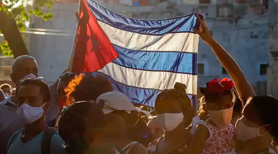 Sacerdote cubano llama a defender la “propia dignidad”
