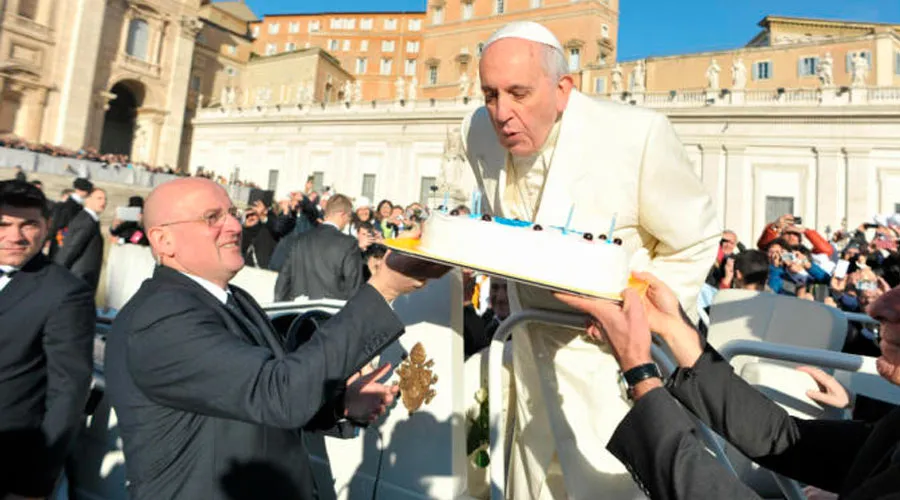 ¡Feliz Cumpleaños 79 Papa Francisco!
