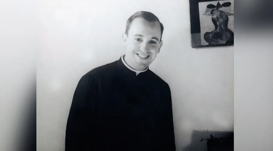 Papa Francisco cumple 44 años como jesuita
