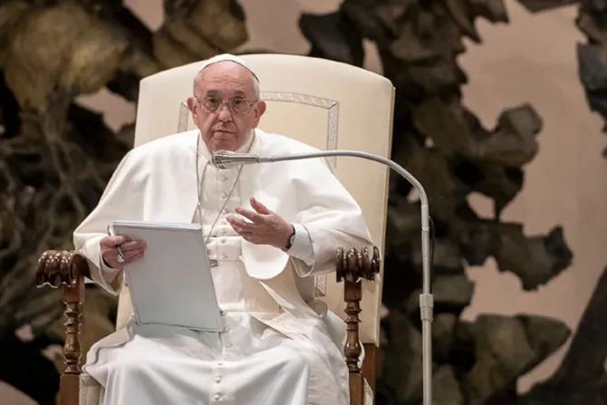 El Papa relata qué fue lo que tuvo que hacer un Obispo durante la persecución comunista