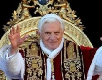 El Papa Benedicto saluda a los cristianos del mundo por Navidad