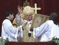 El Papa Benedicto bendice a la ciudad y el mundo por la Pascua de Resurrecciu00f3n