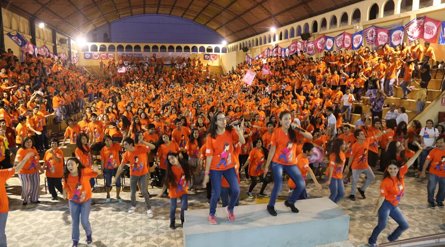 [VIDEO] Gran encuentro de jóvenes voluntarios para Marcha Por la Vida en Perú