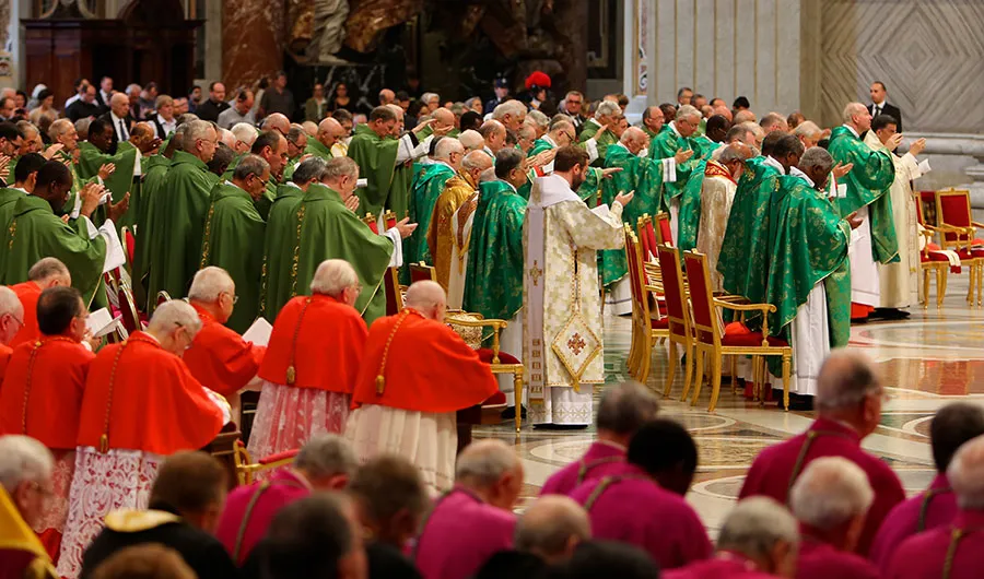 El Papa inaugura el Sínodo de la Familia: “Dejémonos guiar por el Espíritu Santo”