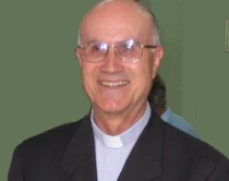 Cardenal Tarcisio Bertone, Secretario de Estado Vaticano