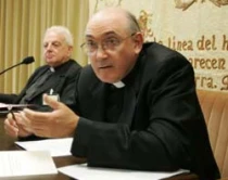 Mons. Ignacio Carrasco de Paula, Presidente de la Pontificia Academia para la Vida