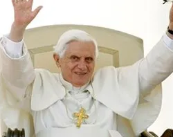 Sacerdote debe ser instrumento de cercanía del amor
 de Dios al hombre, dice el Papa Benedicto