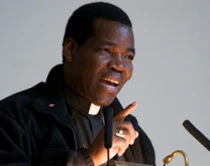 Mons. Eduardo Hiiboro Kussala, Obispo de Tombura-Yambio (Sudu00e1n)