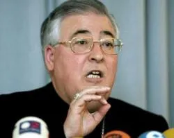 Ateo homosexual agradece ayuda a Obispo español atacado por lobby gay