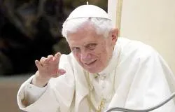 El Papa exhorta a instaurar todo en Cristo porque Él es la roca de la vida