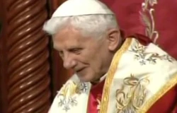 Líbano ha mostrado al mundo a cristianos y musulmanes reunidos en paz, afirma el Papa en mensaje final