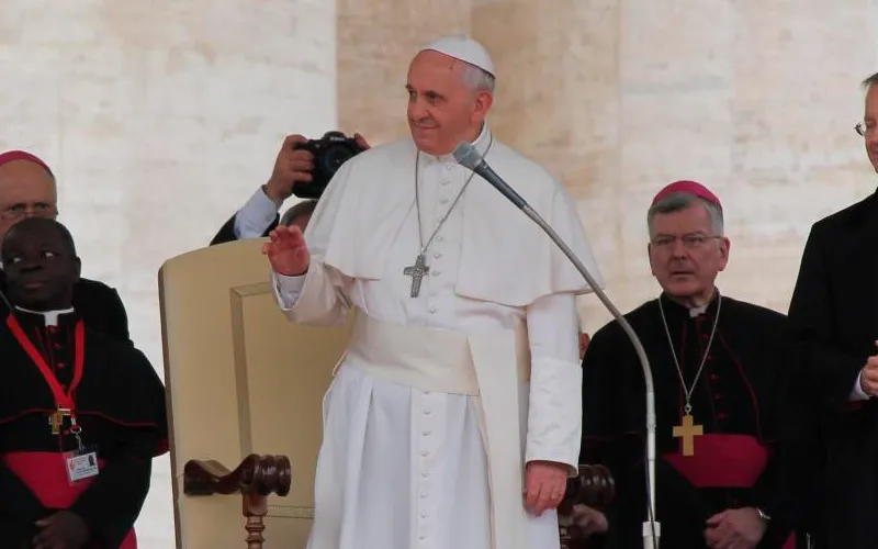 Papa Francisco: El cristiano no puede caminar solo, necesita de la Iglesia