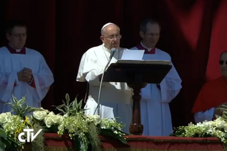 Papa Francisco hoy en Mensaje Urbi et Orbi. Foto: Captura de YouTube / CTV