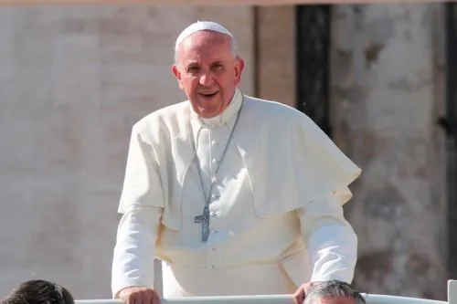 Papa Francisco: Tengamos fe que con sus llagas Jesús pide a Dios que nos perdone