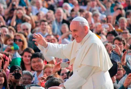 Papa Francisco: Los cristianos anestesiados no hacen bien a la Iglesia