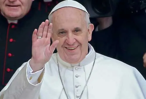 Dictadura del relativismo es pobreza espiritual de nuestros días, dice el Papa