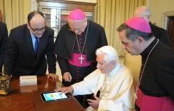 Anuncian aplicación “The Pope” para smartphones sobre el Papa