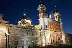 Tras intento de atentado en Catedral de Madrid piden "respuesta contundente" del Estado