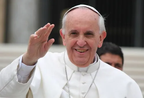 Fiesta de María Auxiliadora: El Papa anima a soportar con paciencia las dificultades y a vencer con el amor