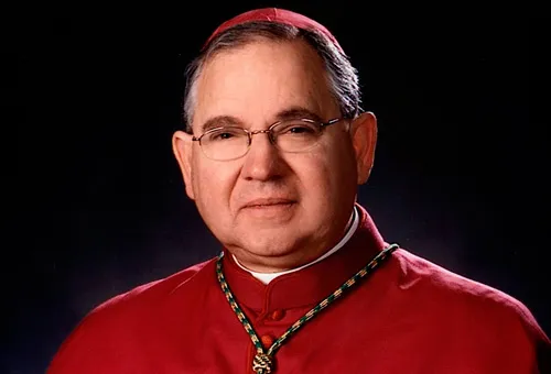 Mons. José Gómez