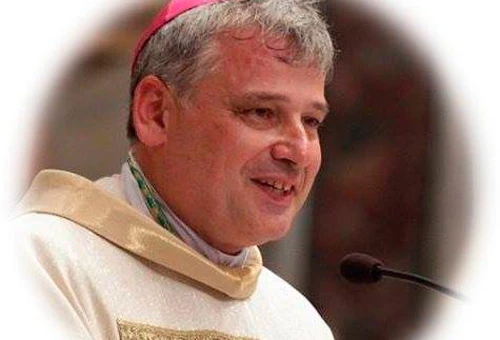 Arzobispo Konrad Krajewski (Foto Facebook)