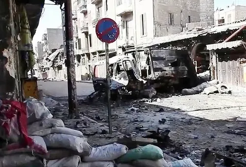 Calle bombardeada en Aleppo Foto: Scott Bobb/Voice of America News