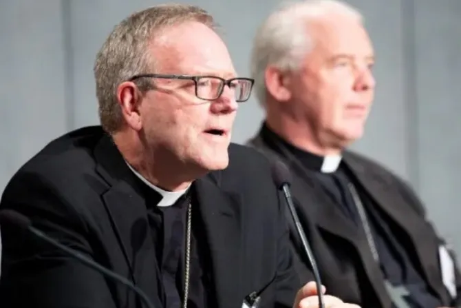 Obispo critica elección de un ateo como presidente de los capellanes en Harvard