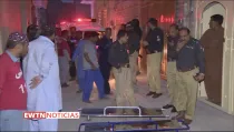 Agentes de Pakistán investigan el atentado cometido por ISIS - Captura de video 