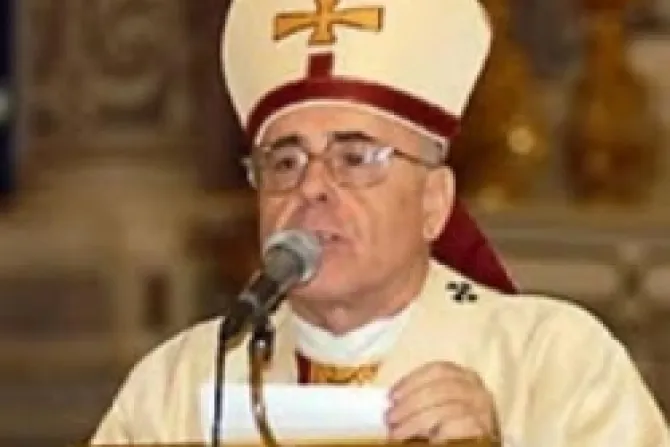 Trabajo contribuye a orientar actividad humana a Dios, dice Arzobispo argentino