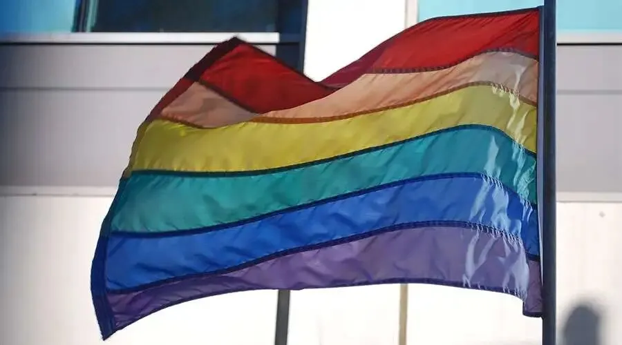 Bandera gay. Crédito: Pixabay.