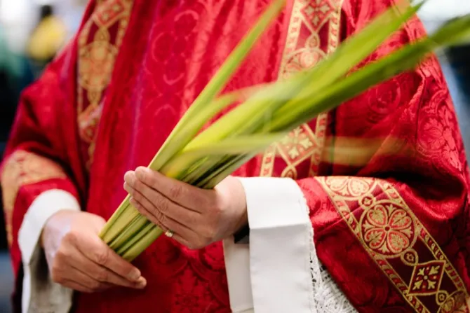 El motivo por el que se usa incienso en Semana Santa: ¿cuál es el origen de  esta tradición? - Tikitakas