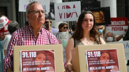 Más de 90 mil personas rechazan “reforma radical” de ley de aborto en España