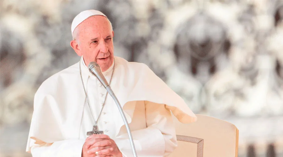Por leve indisposición Papa no asiste a San Juan de Letrán, pero se mantienen actividades