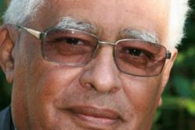 Obispo denuncia grave crisis por constantes bombardeos en Sudán