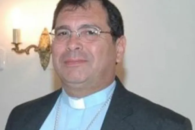Obispo argentino pide sostener cruzada de Cáritas por damnificados tras lluvias
