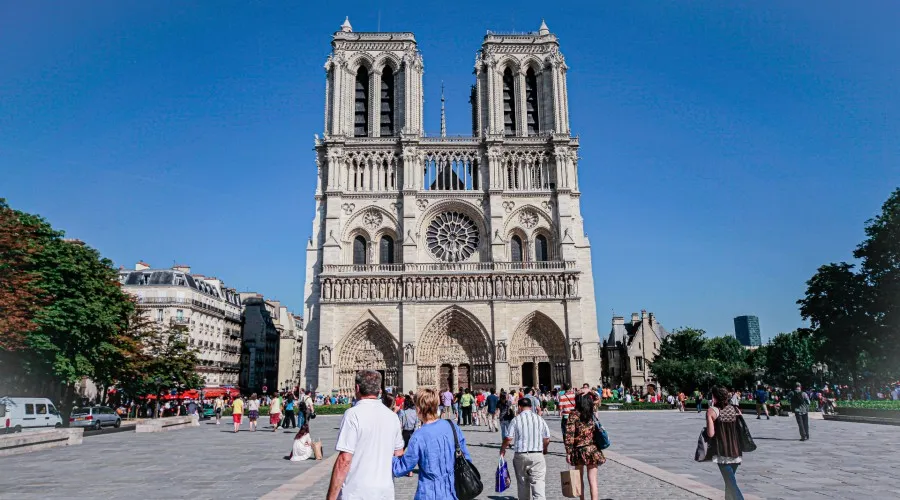 Catedral de Notre Dame, Francia. Crédito: Sung Shin / Unsplash.
