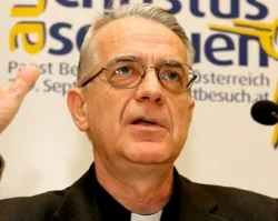 Padre Federico Lombardi.