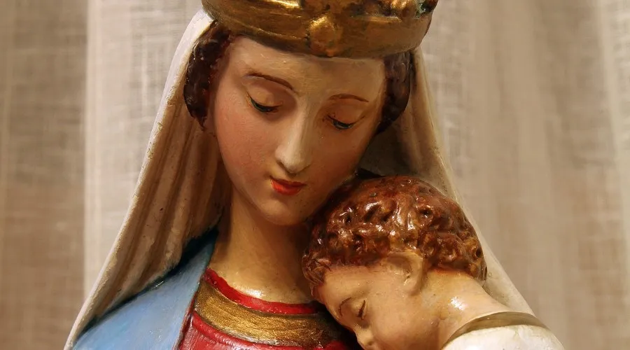 Cerca de 200 mil exigen retirar película blasfema que profana imagen de la Virgen María