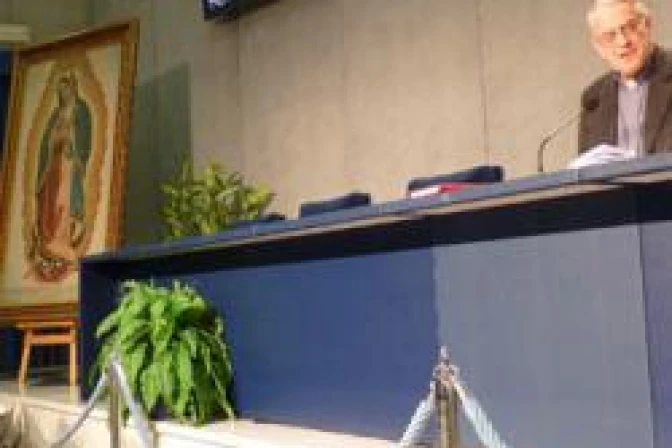 Vaticano: No es positivo embargo económico a Cuba