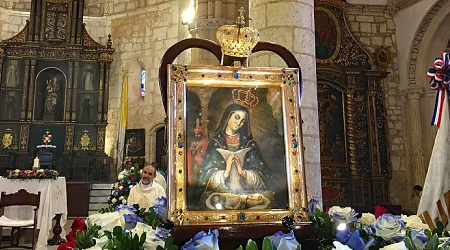 Misa en honor a Nuestra Señora de la Altagracia en la Catedral de Santo Domingo, 2018. Crédito: Wikimedia Commons / Mariordo (CC BY-S4 4.0).?w=200&h=150
