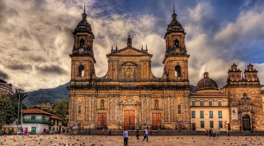 Catedral Primada de Bogotá. Crédito: Pedro Szekely / Wikimedia Commons (CC BY-SA 2.0).