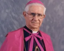 Mons. Agustín Román.