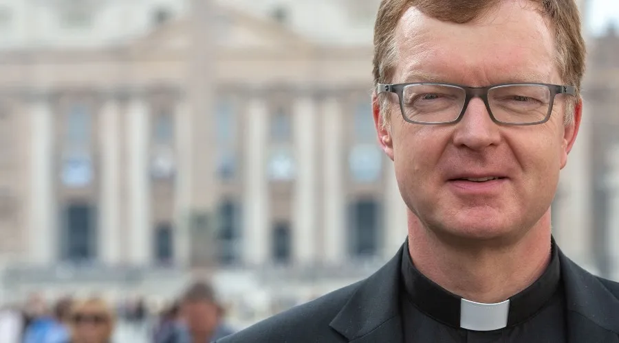 Jesuita experto en lucha contra abusos: Dicasterio vaticano debe responder sobre P. Rupnik