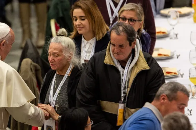 Papa Francisco: Solo el Evangelio puede mantener encendida la luz de la esperanza