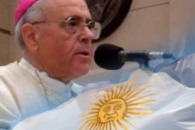 Mons. Mollaghan pide a argentinos rezar por el bien del país
