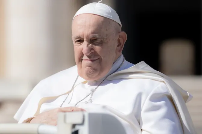 Papa Francisco: El cristiano debe testimoniar con coherencia y evitar la hipocresía