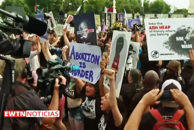 ¿Qué sucederá en Estados Unidos tras la anulación del “derecho” al aborto?